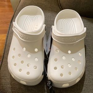 White crocs M:7 W9